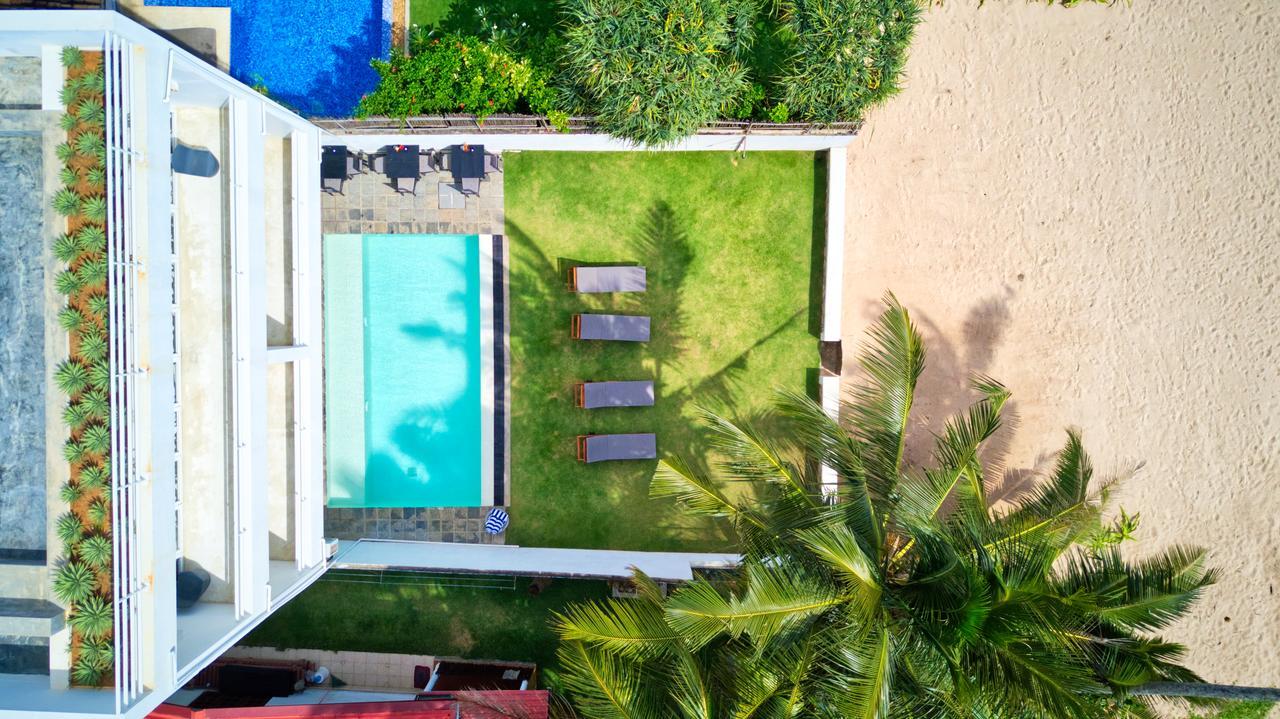 Bieshu Beach Hive Habaraduwa Central Buitenkant foto